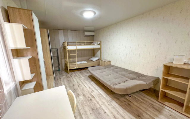 Na Ruzheynoy 1 Apartments