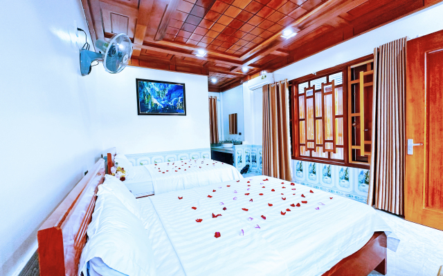 The Hillside Homes Hotel
