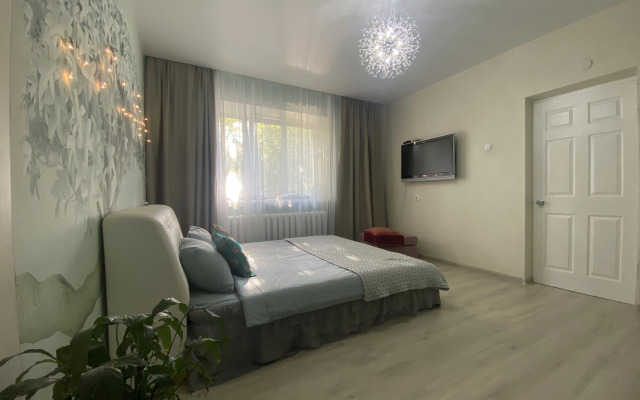 Квартира на Маршала Жукова 11