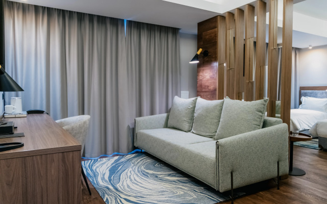 Nuur Hotel