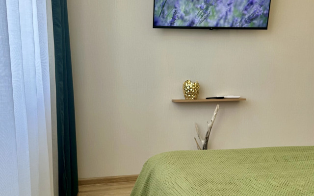Izumrudnoye Shale 4 Etazh Flat