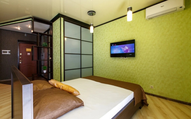 Квартира от компании Хоум Отель на Революционной 4