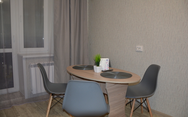 Apartamenty ZHK Batova dlya bolshoi semii 6-8 chelovek