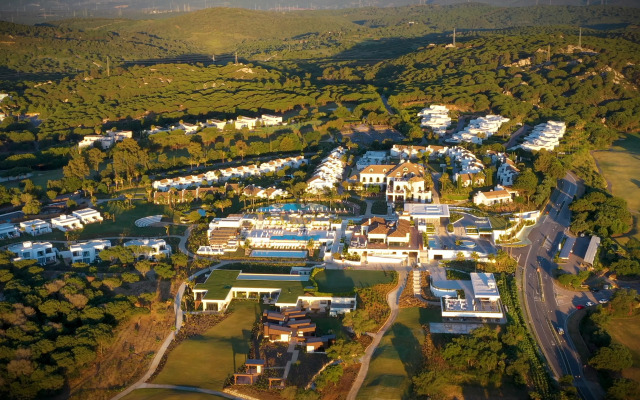 SO Sotogrande Spa & Golf Resort Hotel