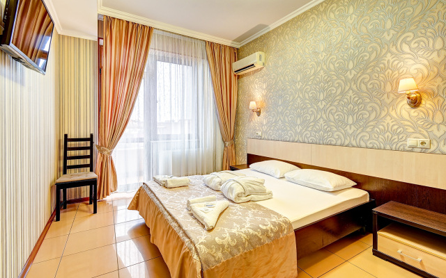 Lensis Guest House