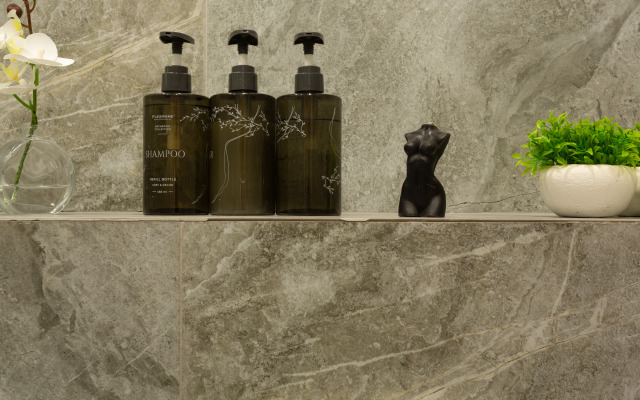 Katrin Lazur - Stilnaya Studiya u Morya v Sochi (Ashe) Apartments