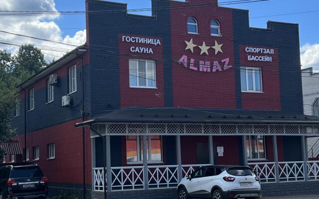 Отель Гостиничный Комплекс Алмаз