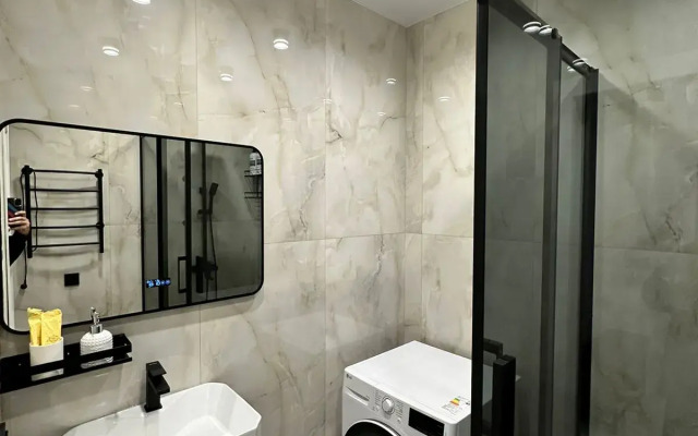 Na Adelya Kutuya Flat