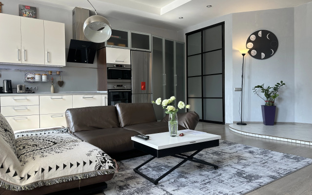 Dvuhkomnatnye na Sutki Apartments