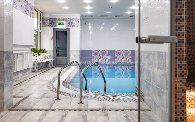 Customs House Hotel & SPA Hotel