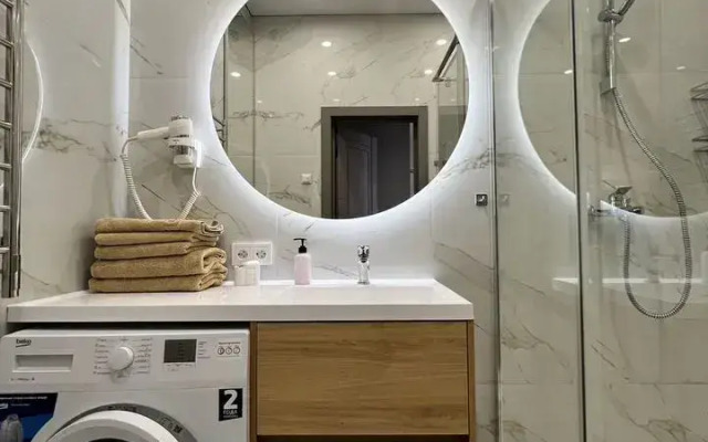 Апартаменты на Набережной 75к2 (610.2)