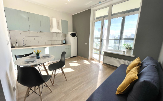 Квартира 1-комнатная 42 кв.м на 9/32 этаже