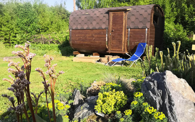 Alpiyskaya Dacha Guest House