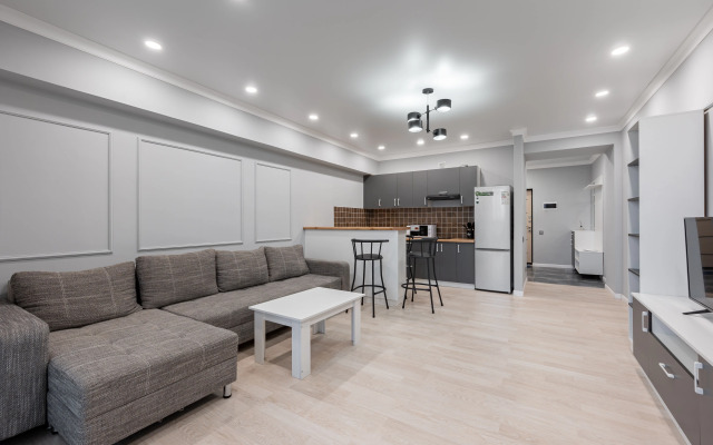 Kvartira U Arbate V Samom Tsentre Almaty Apartments