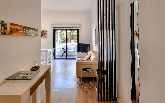 Apt Nacre Apartments