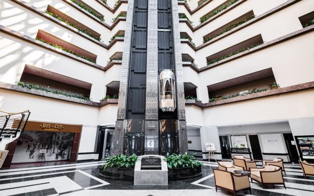 Atrium Palace Hotel