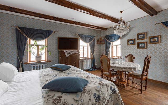 Отель Империал