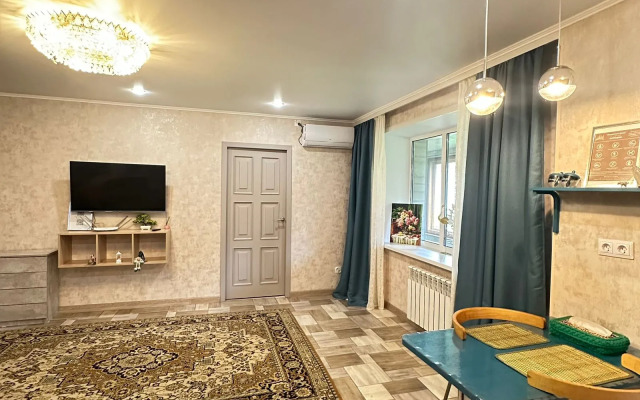 Dvukhkomnatnye V Tsentre Kazani Apartments