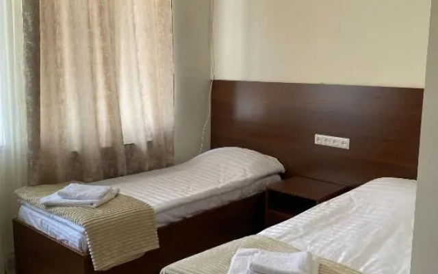 Oasis Hotel Kapan