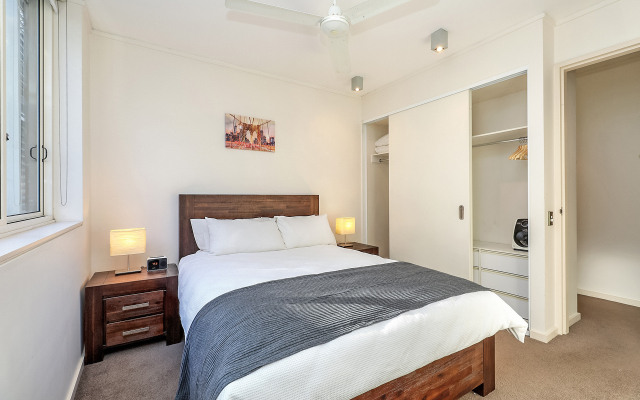 Sophisticated Near Bondi Beach Apartments