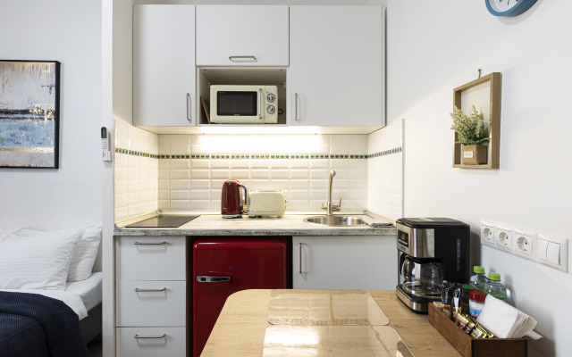 Apartamenty semeynye Na 3-Kh Gostey U Metro Okruzhnaya