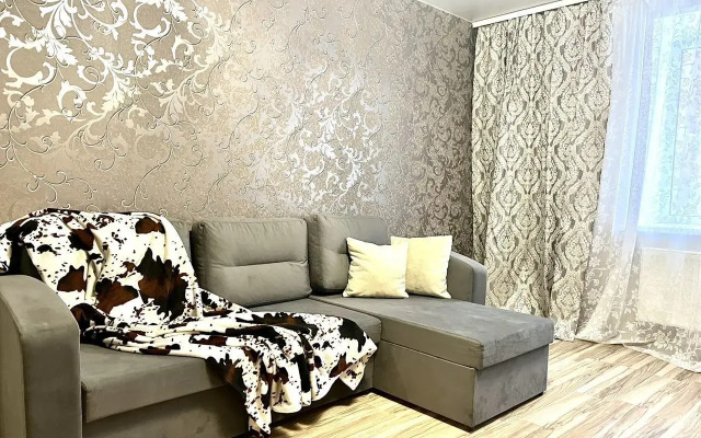 Апартаменты на 7-ой Подлесной 118