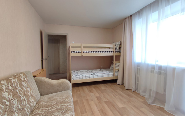 Квартира 2-комнатная в Омске на Рождественского 1В