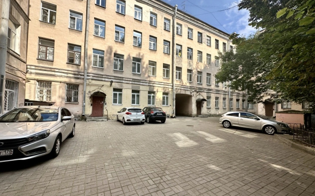 Kvartira Lomonosov Big Standard