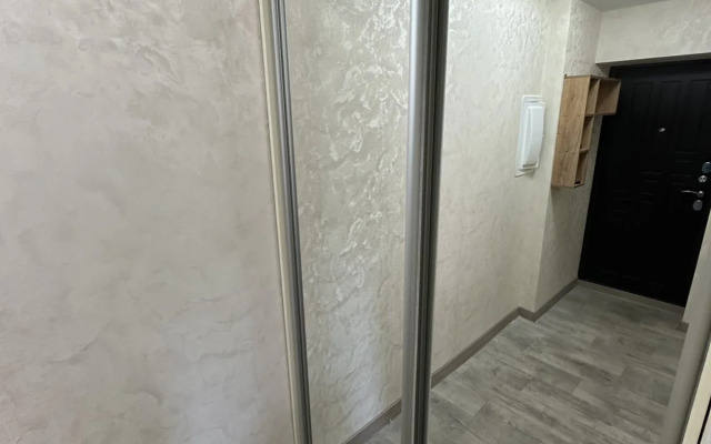V Dome U Ozera Flat