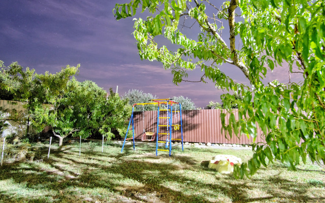 Viktoriya Guest House