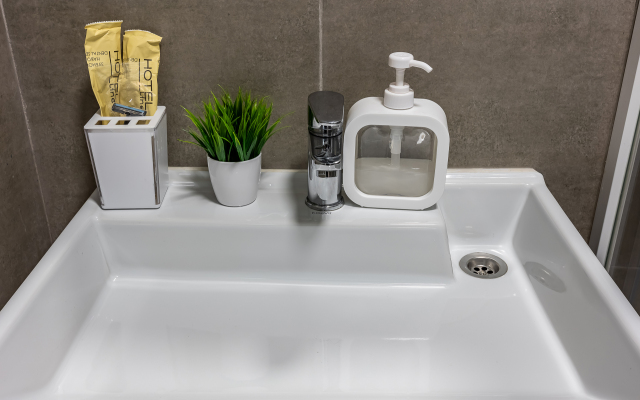 Апартаменты Уютная студия у метро Красносельская