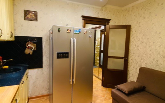 Pant Family House Na Novovatutinskom Prospekte Apartments