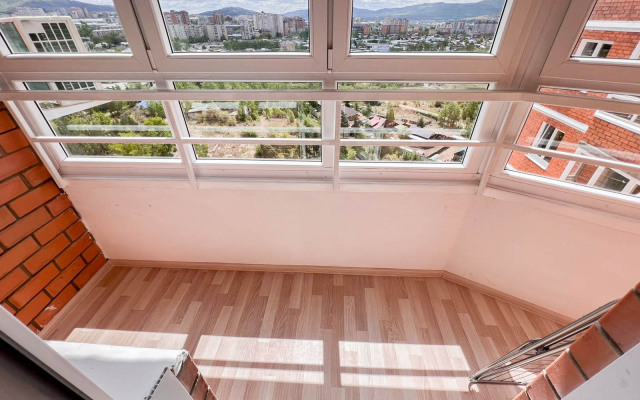 Квартира на  Ивана Артеменко 7