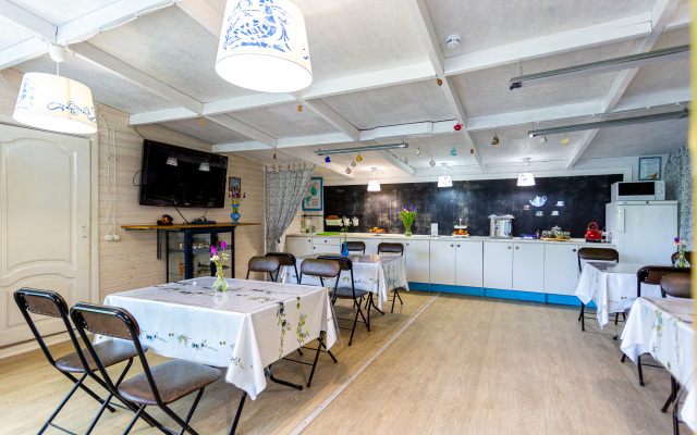 Bambuk-Hutor Guest House