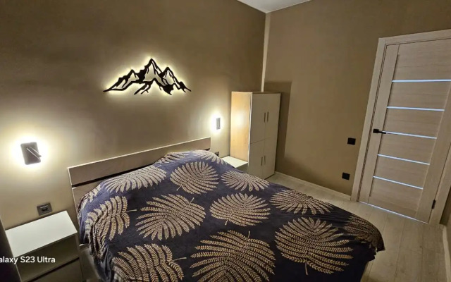 Квартира Олимпийская 83