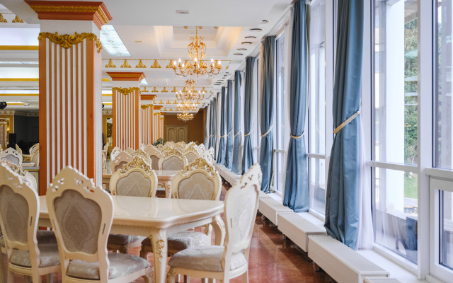 Интурист Конгресс-отель