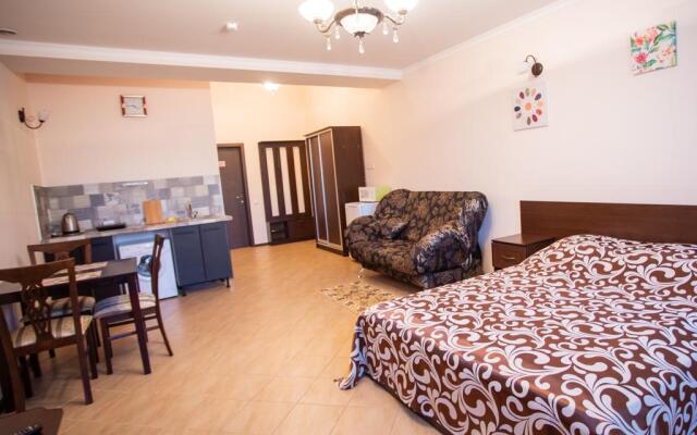 Mir Hotel
