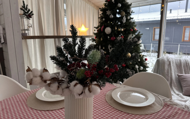 Частный дом уютный дубль у леса и поля