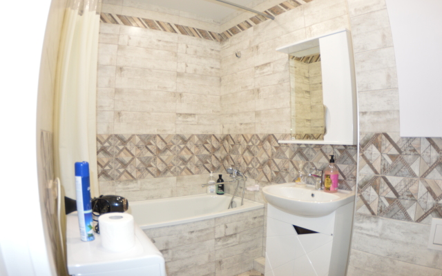 Апартаменты Уютная двухкомнатная квартира на Верхней Дуброве