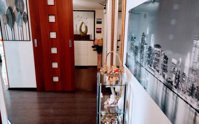 Апартаменты C прекрасным видом на зелёный парк и реку