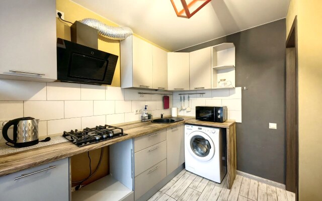 Квартира возле Каховской и Севастопольской