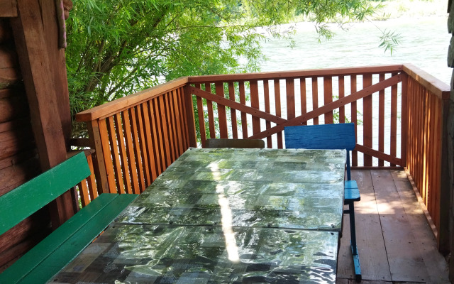 Частный дом усaдьба "Дом у рeки"