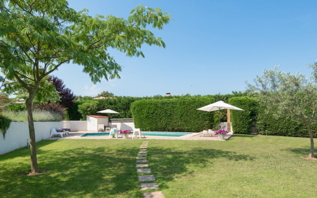 Belus Luxury Sani Villa