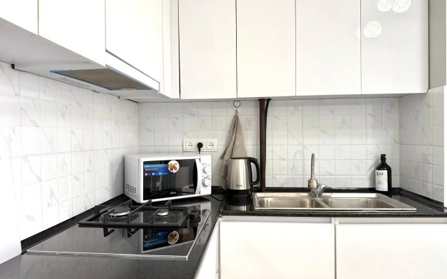 Uyutnye Apartamenty Zhumabeka 233, Apartments