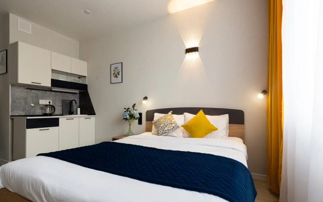 Квартира Яркая студия рядом с набережной и кондиционером