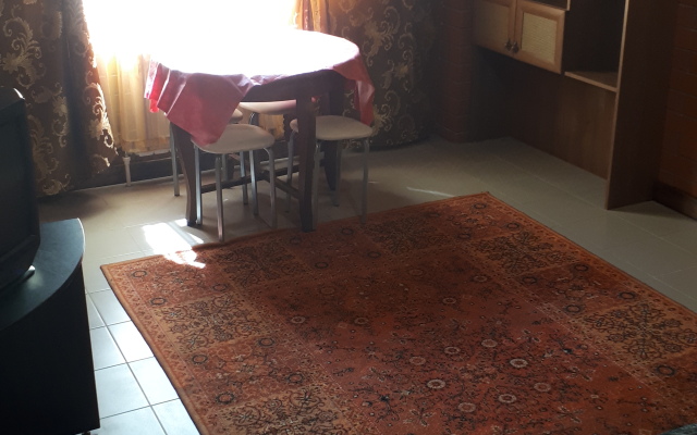 Na Kujbysheva Private House