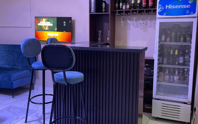 Апарт-отель Lynstel Suites