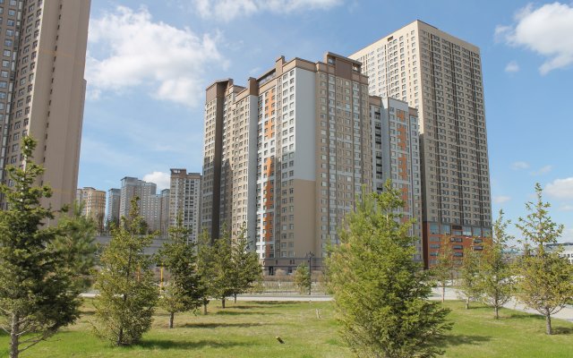 Koshkarbaeva 10/1 Apartments