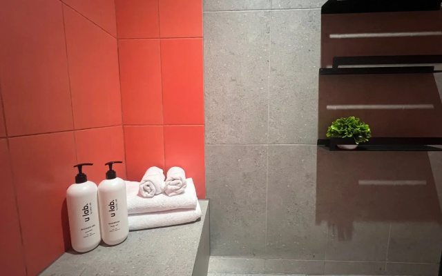 Apartamenty u Casovoj Basni Oranzevye