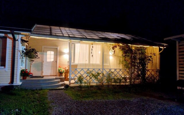 S Saunoy Guest house